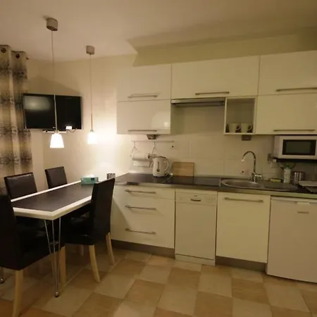 Eden Lucka Apartamento