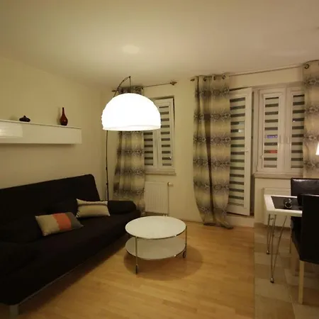 Eden Lucka Apartman *