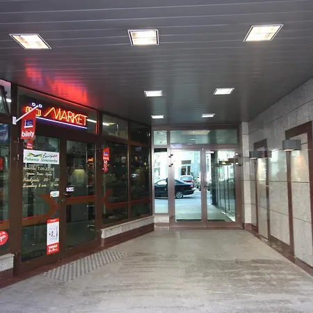 Eden Lucka Apartman Varsó